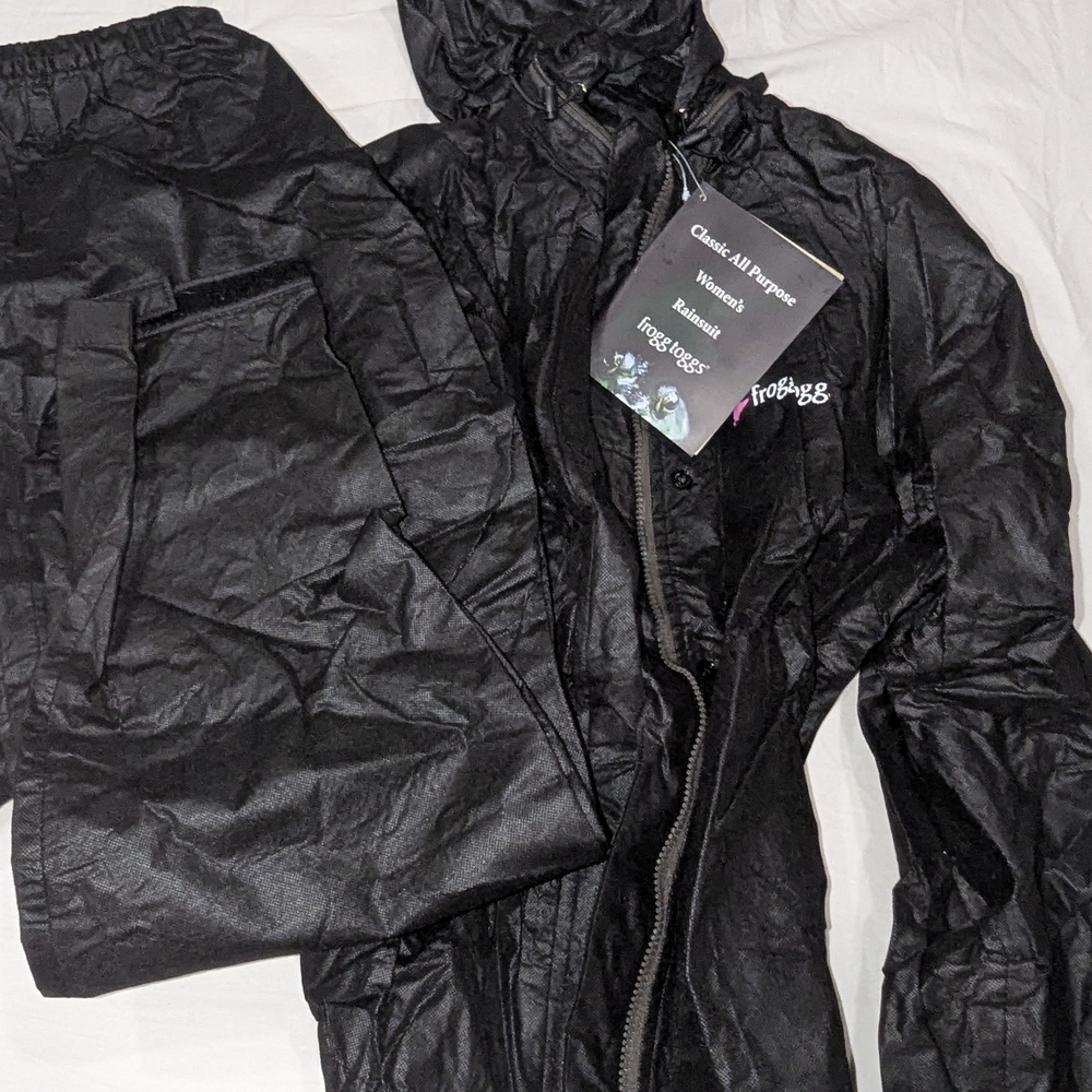 Frogg Toggs Women's Black Rain Set